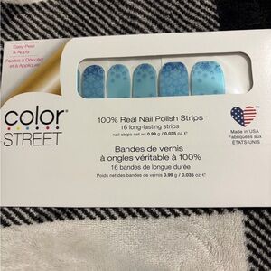 Color Street Blue Snowflake Nail Polish Strips COLD FRONT